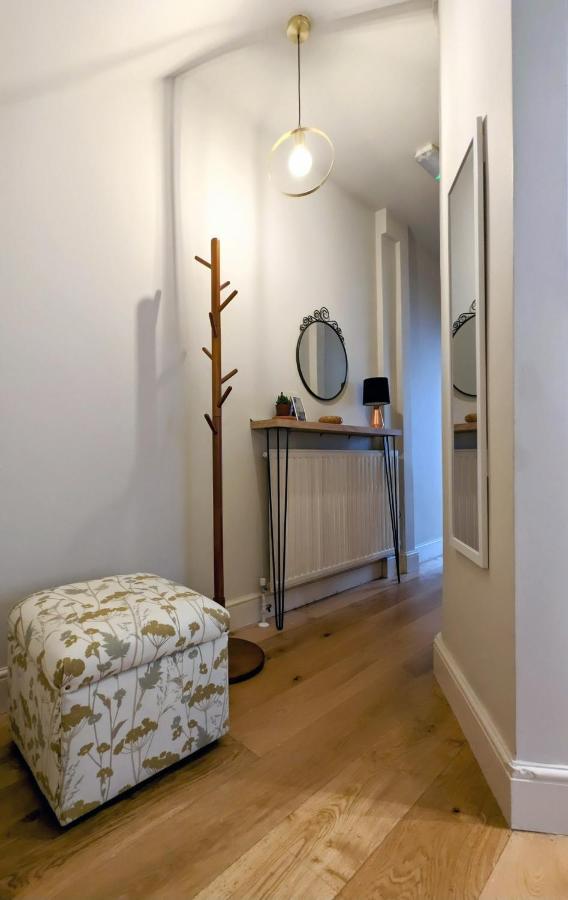 Gorgeous Apartment Wood Green ปาร์มเมอร์กรีน ภายนอก รูปภาพ